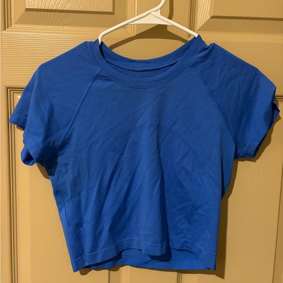 lululemon athletica Tops - Lululemon swiftly tech Blue Women's Crop Top